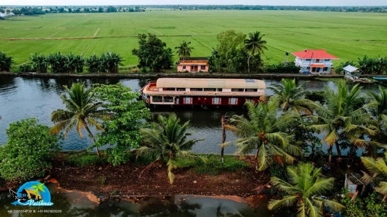 Vaishnav Tours Hotel Alappuzha India